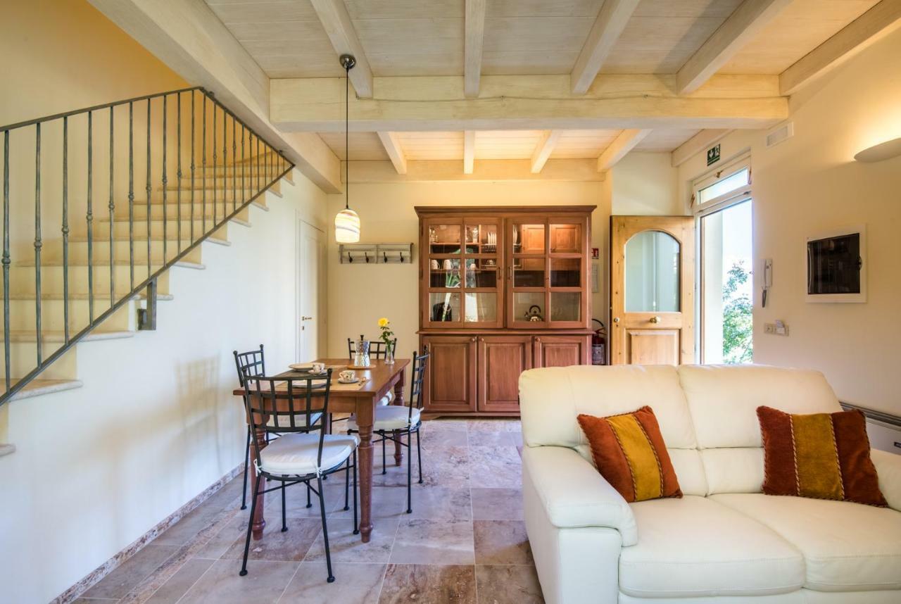 Casa Vacanze Squarcialupi Castellina in Chianti Exterior foto